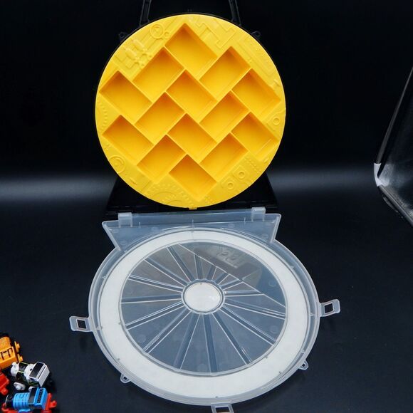 Thomas The Train Minis Super Hero Carrying Case Built In Track Lot 16 Minis Toy - Picture 6 of 11